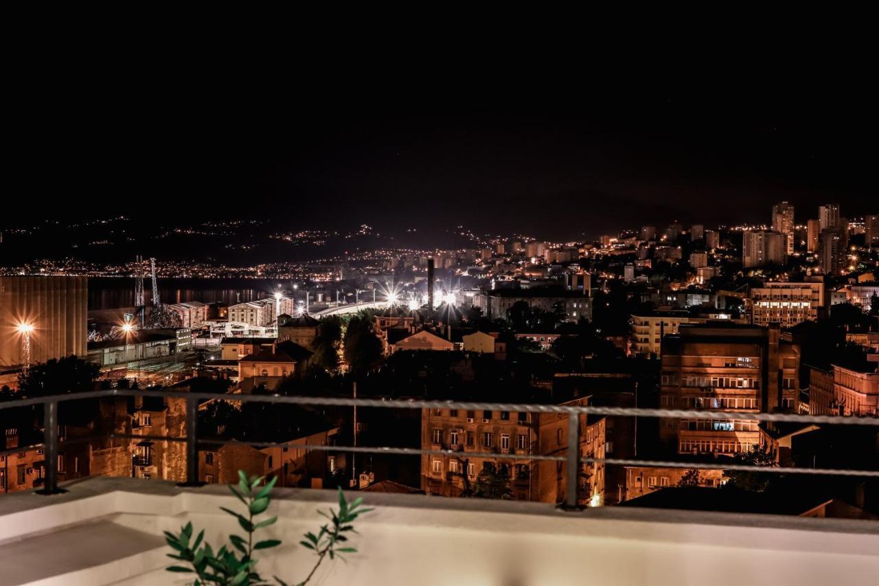 105M2 Penthouse Sea View Rijeka With Free Garage Parking Apartment ภายนอก รูปภาพ